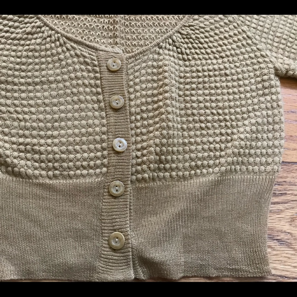 Decree Blouse. - Picture 3 of 4